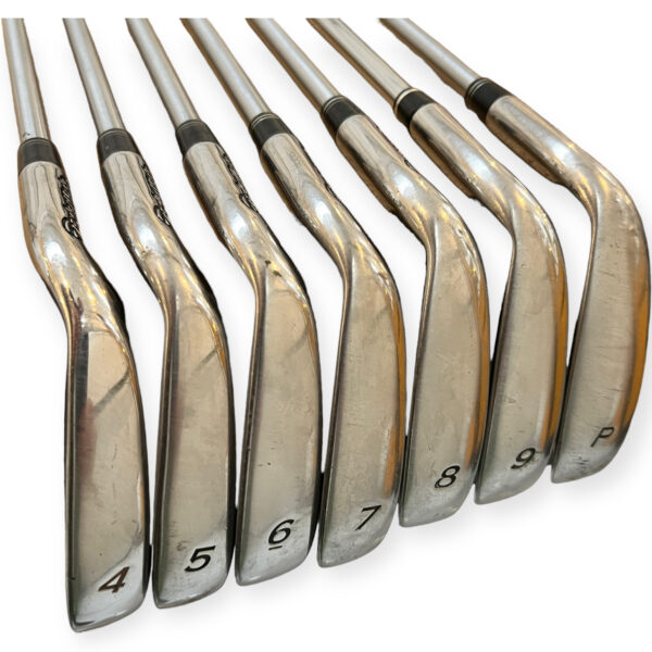 TaylorMade Burner XD Iron Set / 4-PW / Flex Regular / Steel