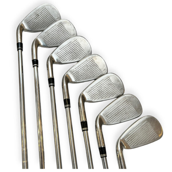 TaylorMade Burner XD Iron Set / 4-PW / Flex Regular / Steel