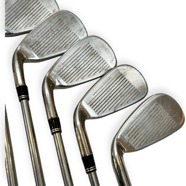 TaylorMade Burner XD Iron Set / 4-PW / Flex Regular / Steel