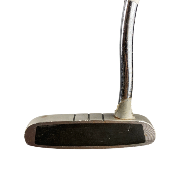 Odyssey Rossi II Putter / 34 gallery image 2 - used golf equipment in good condition